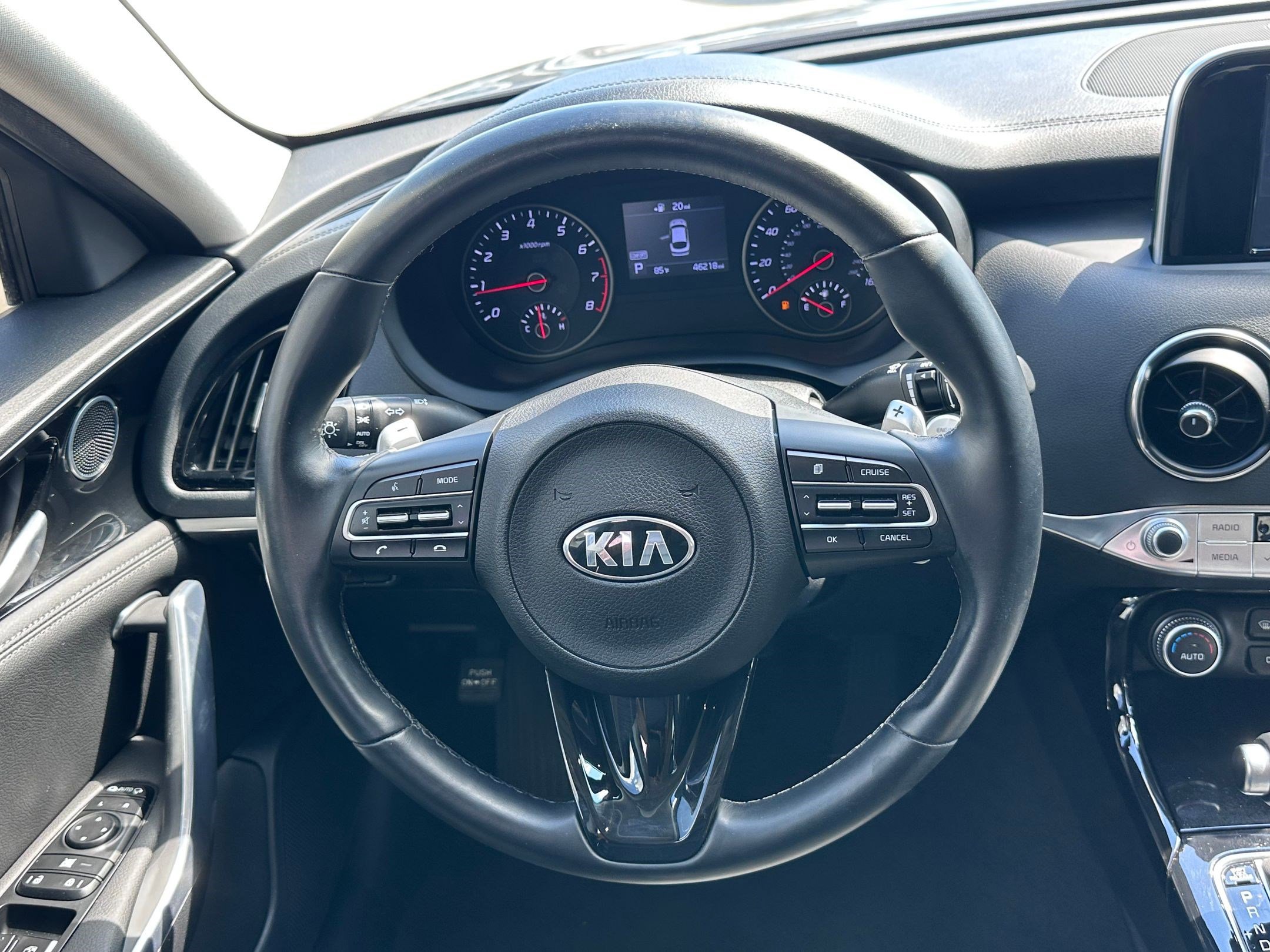 2019 Kia Stinger photo 4
