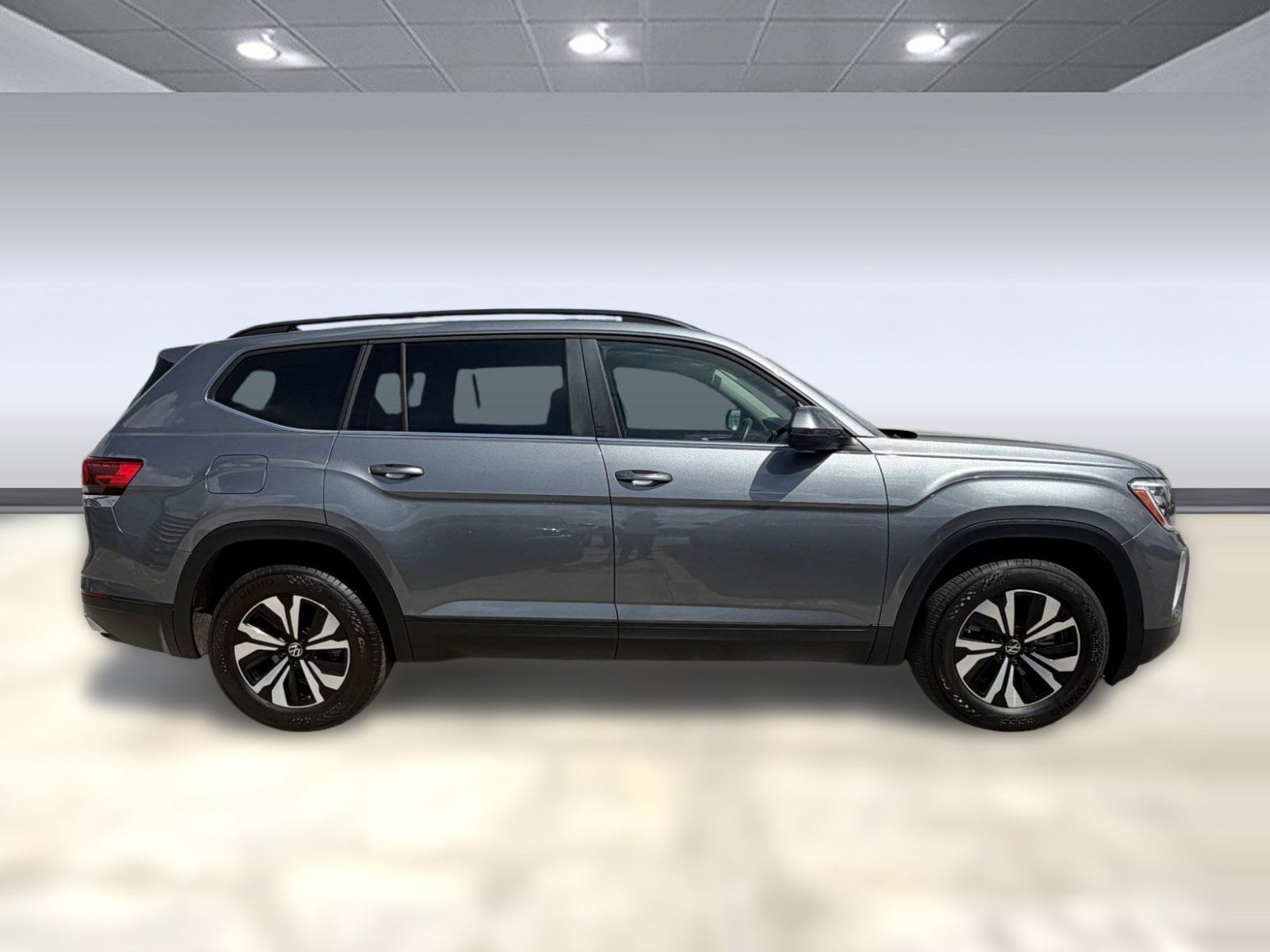 2025 Volkswagen Atlas SE - Photo 7