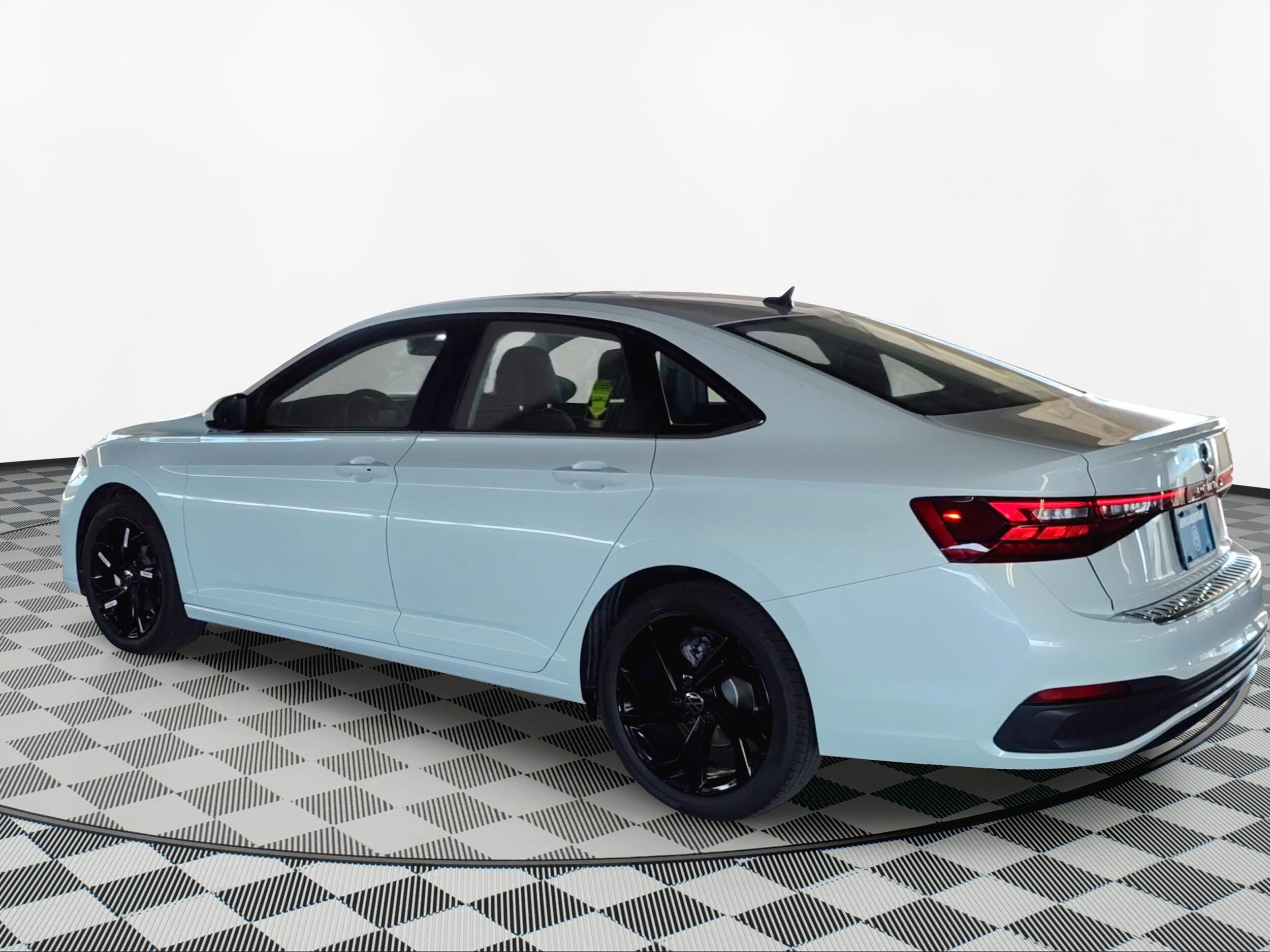 2025 Volkswagen Jetta SE photo 3