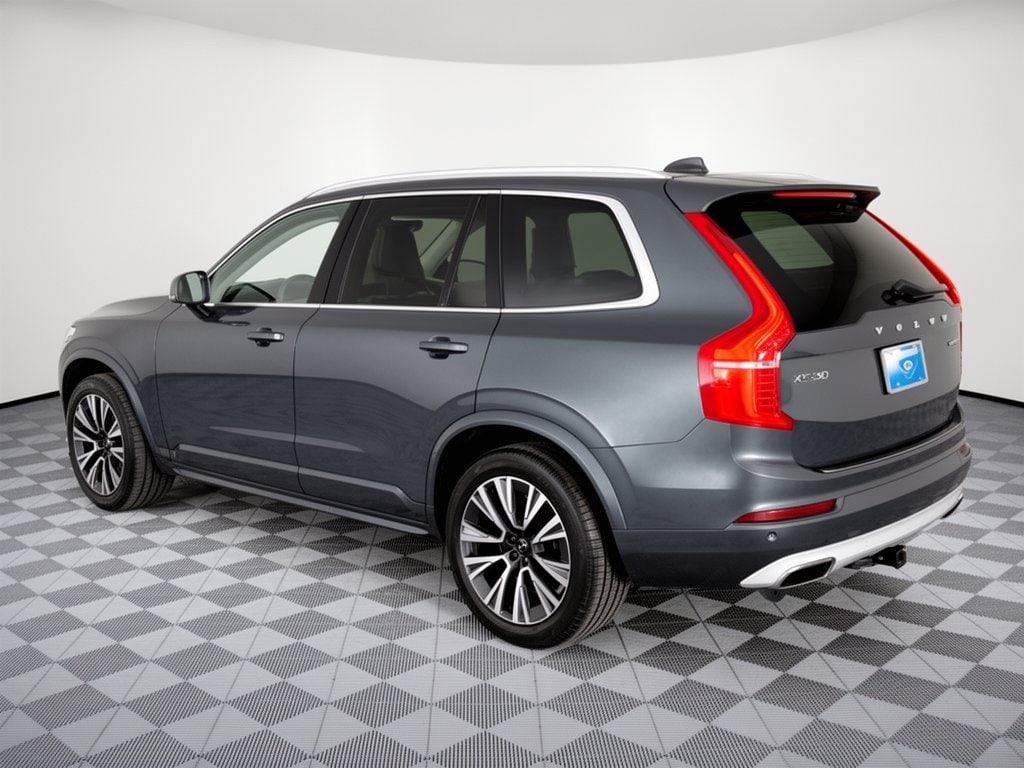 Used 2021 Volvo XC90 Momentum SUV