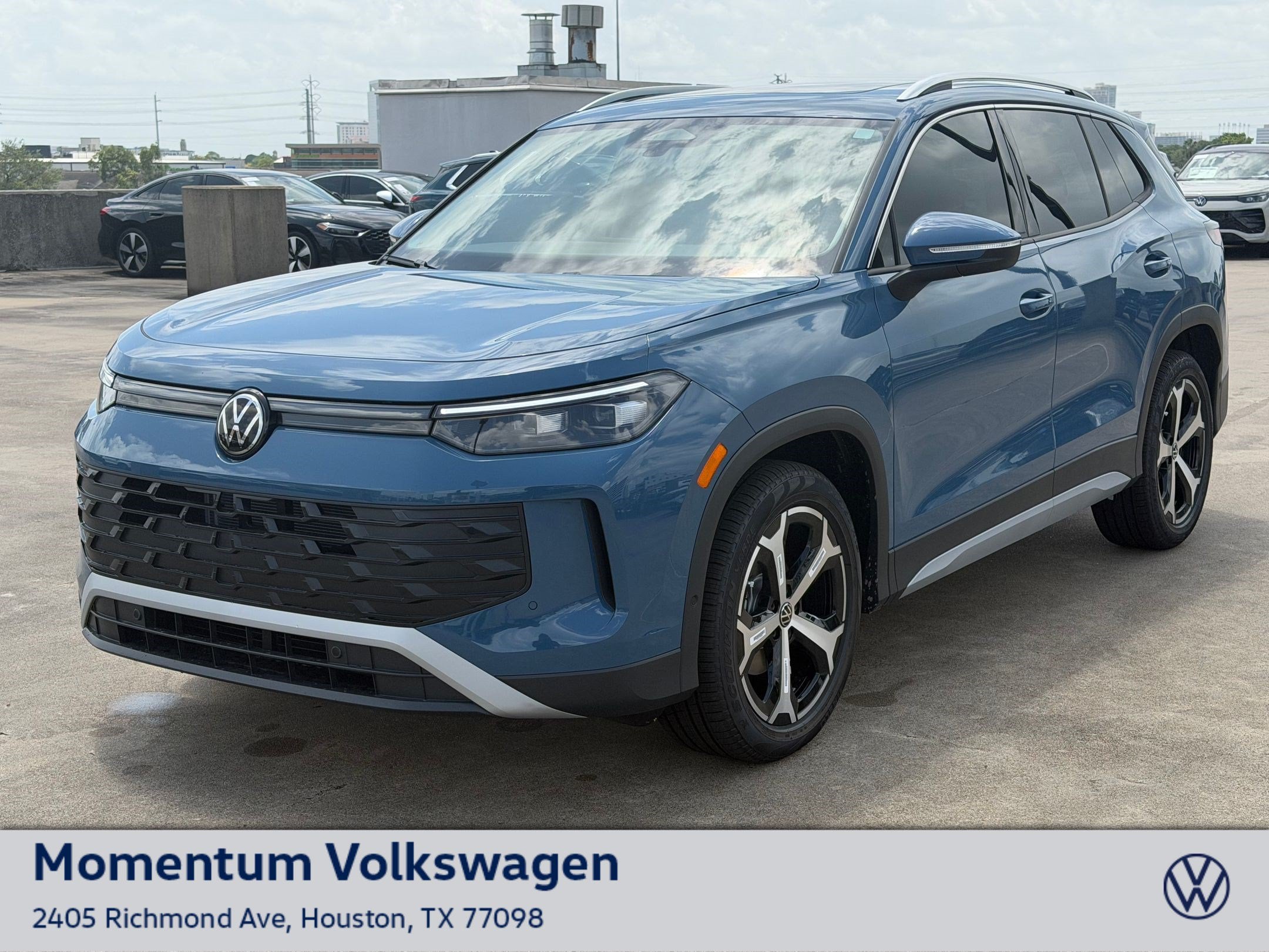 New 2026 Volkswagen Tiguan SE