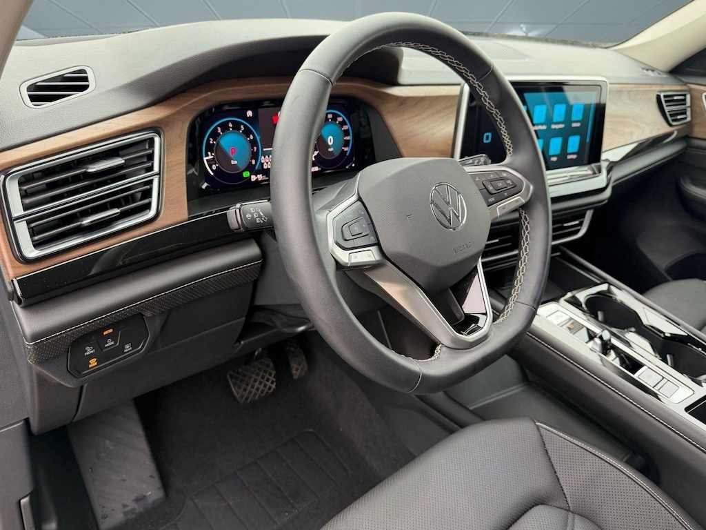 Certified 2026 Volkswagen Atlas 2.0T SE w/Technology SUV