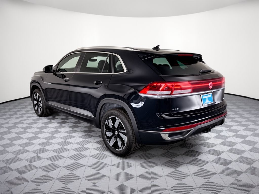 New 2026 Volkswagen Atlas Cross Sport SE w/Technology SUV