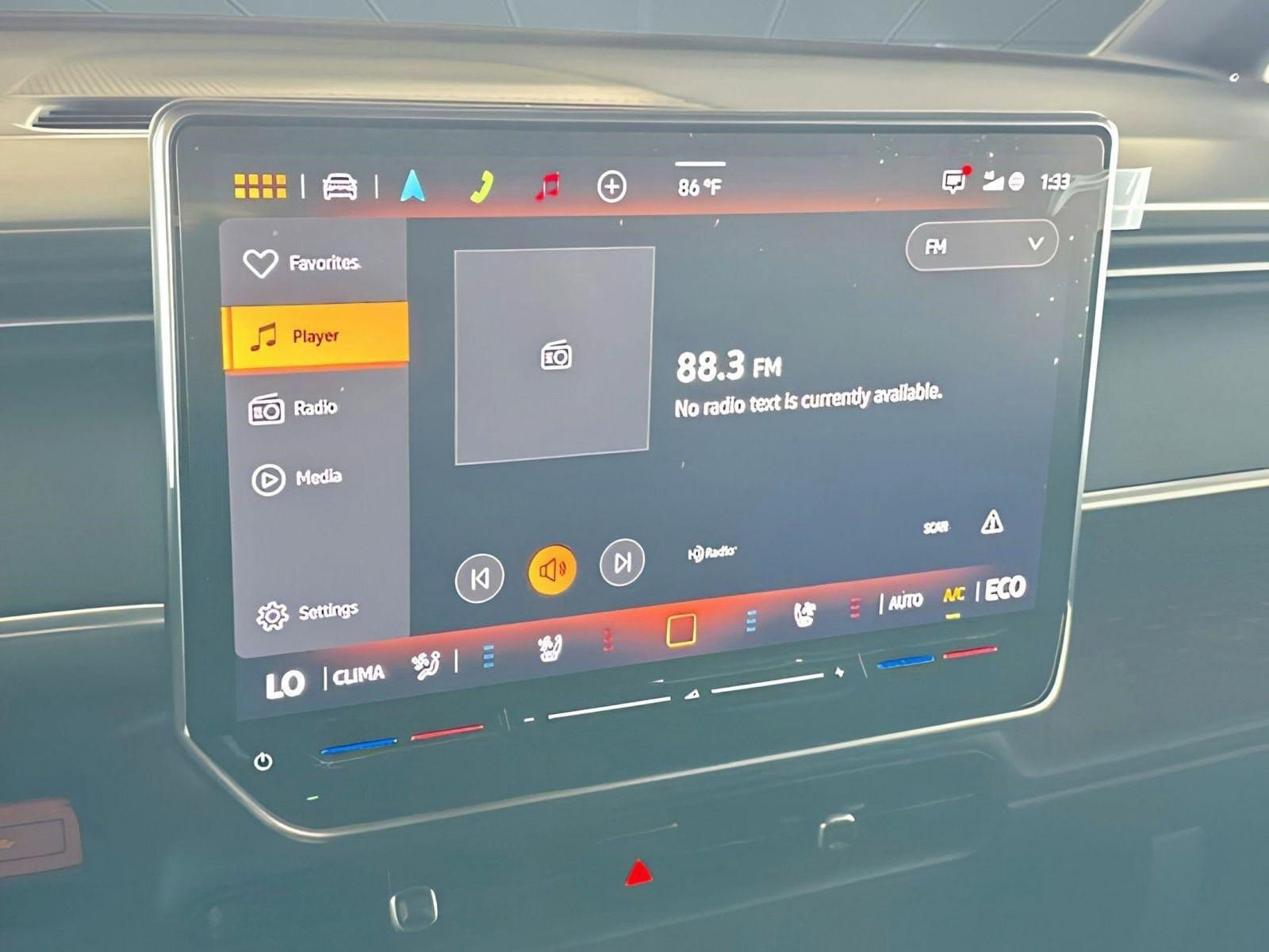 2025 Volkswagen ID. Buzz PRO S - Photo 30