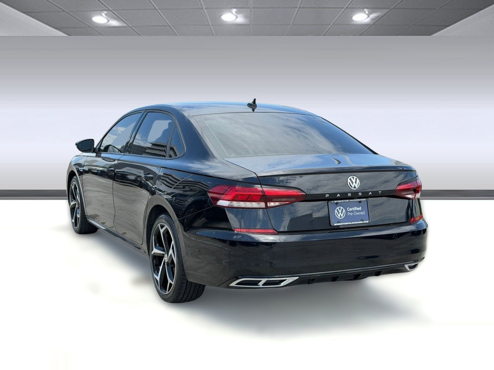 Passat 2.0T R-Line Sedan