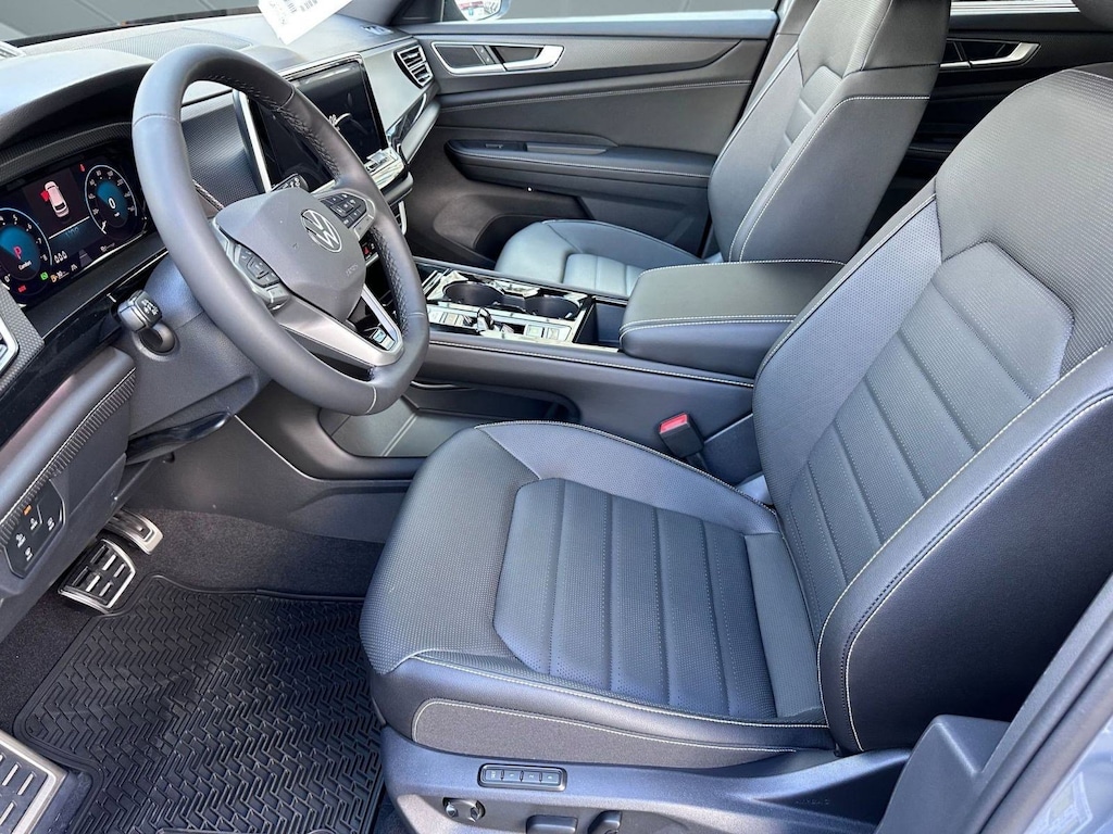 New 2026 Volkswagen Atlas Cross Sport 2.0T SEL R-Line Black SUV