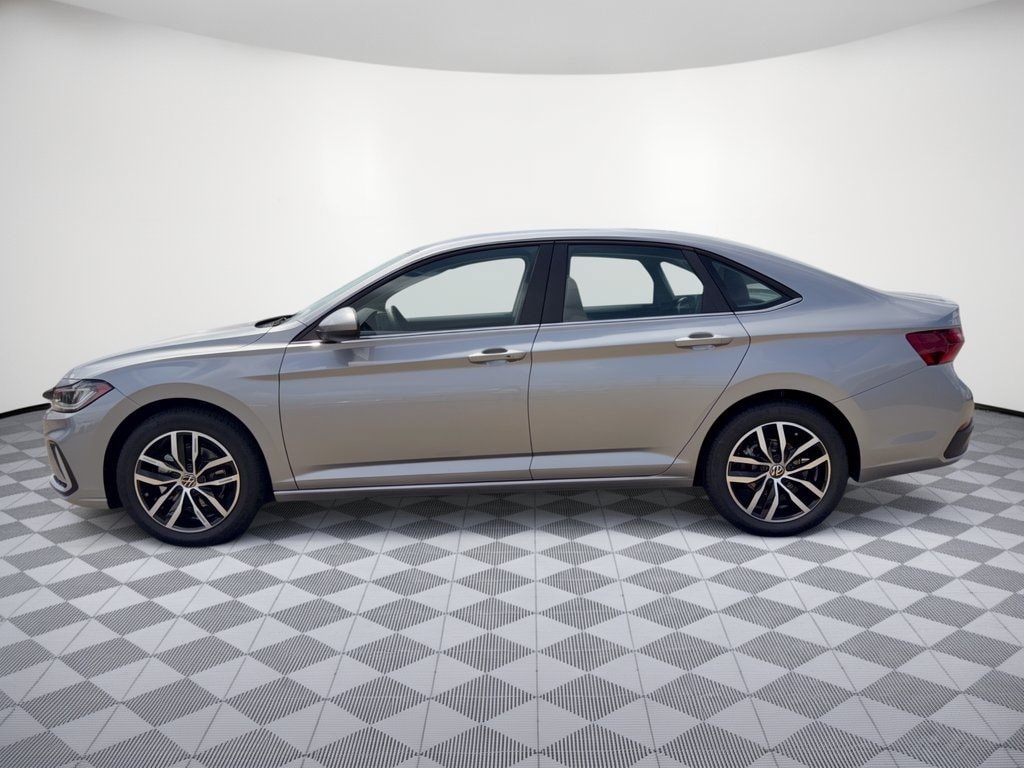 New 2027 Volkswagen Jetta 1.5T SE Sedan