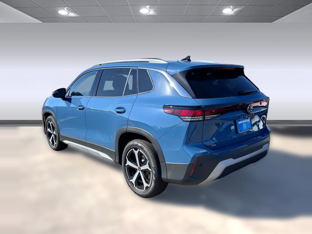New 2026 Volkswagen Tiguan 2.0T SE SUV