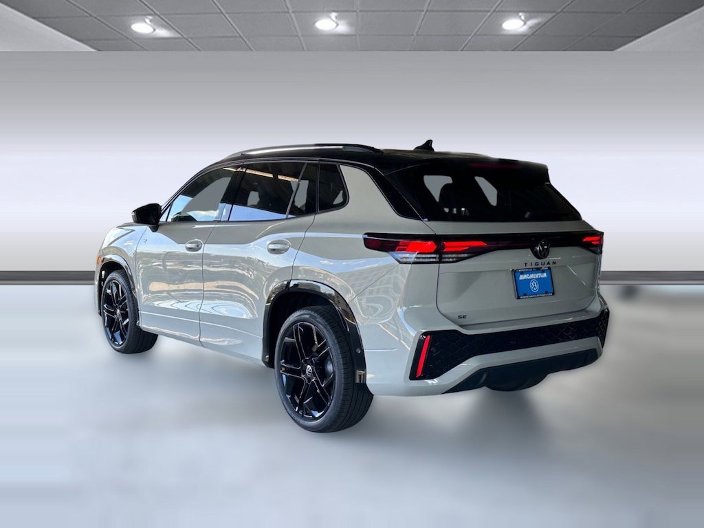 New 2026 Volkswagen Tiguan 2.0T SE R-Line Black SUV