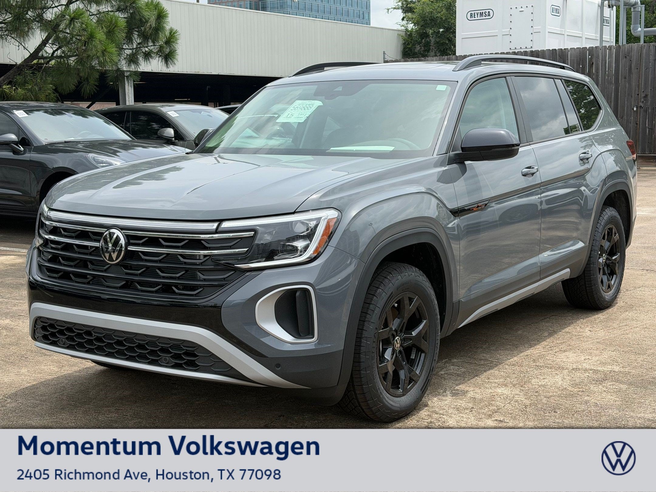 New 2026 Volkswagen Atlas Peak Edition