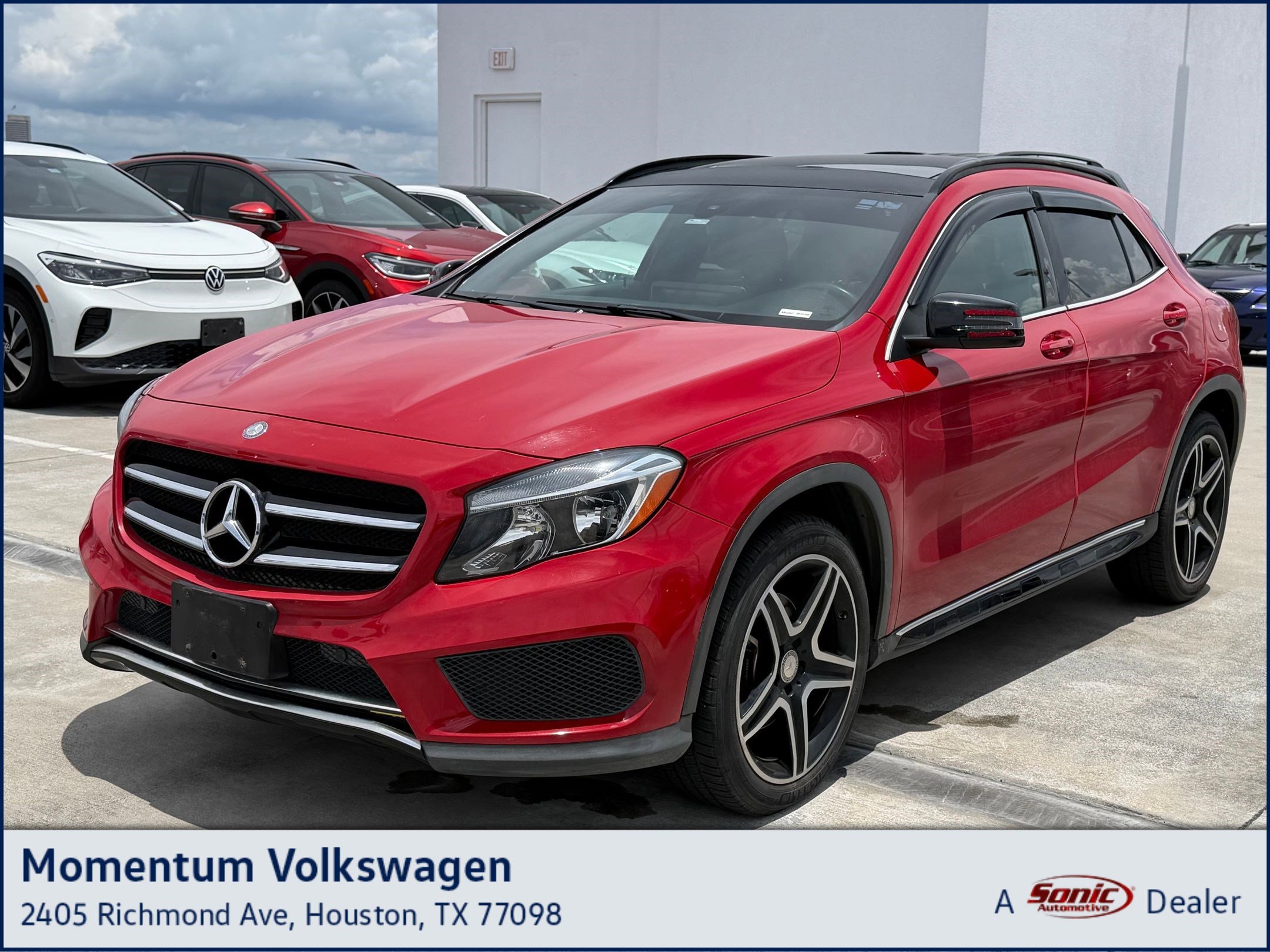 2017 Mercedes-Benz GLA GLA250's photo