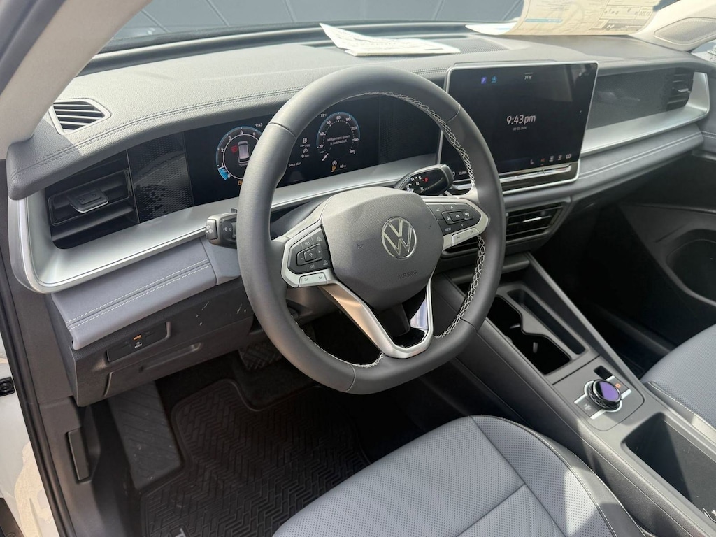 New 2026 Volkswagen Tiguan 2.0T SE SUV