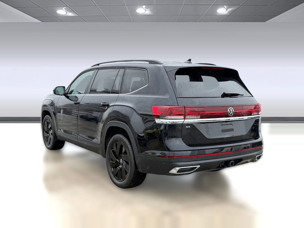 Certified 2026 Volkswagen Atlas 2.0T SE w/Technology SUV
