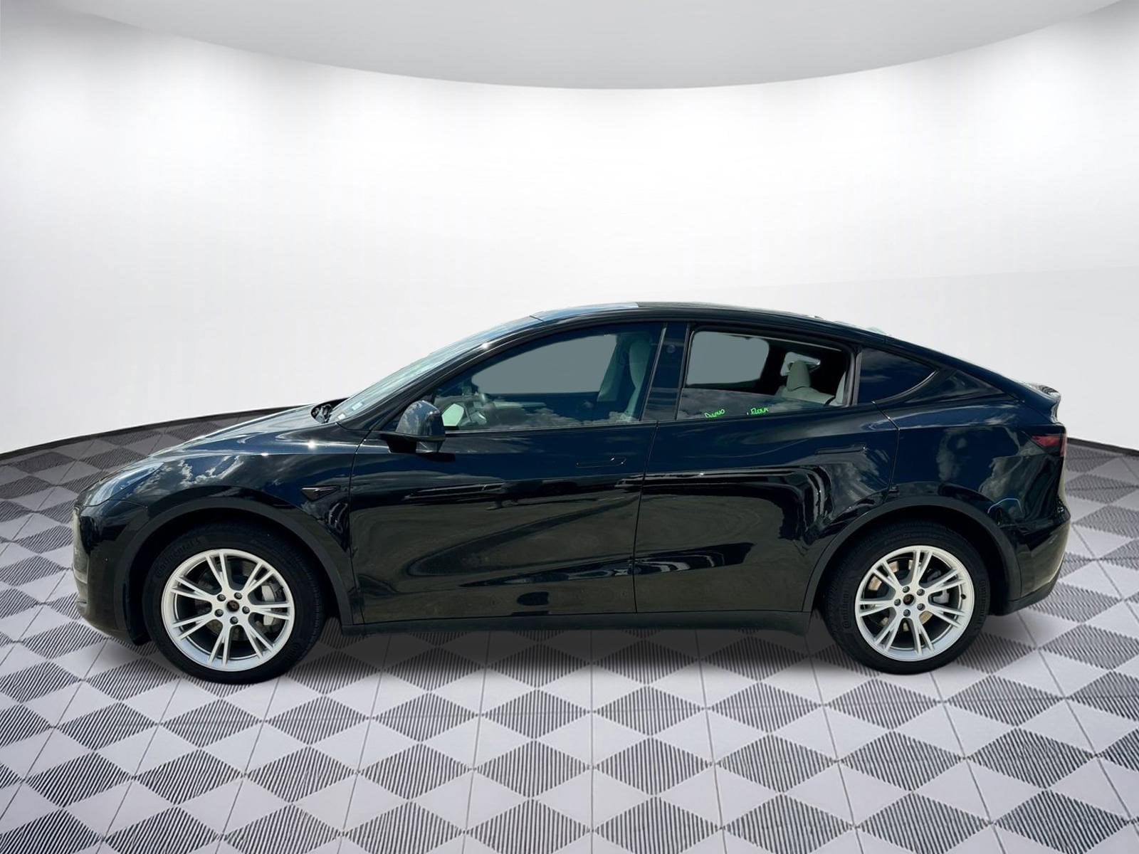Used 2023 Tesla Model Y Long Range with VIN 7SAYGDEE0PA163401 for sale in Northfield, Minnesota