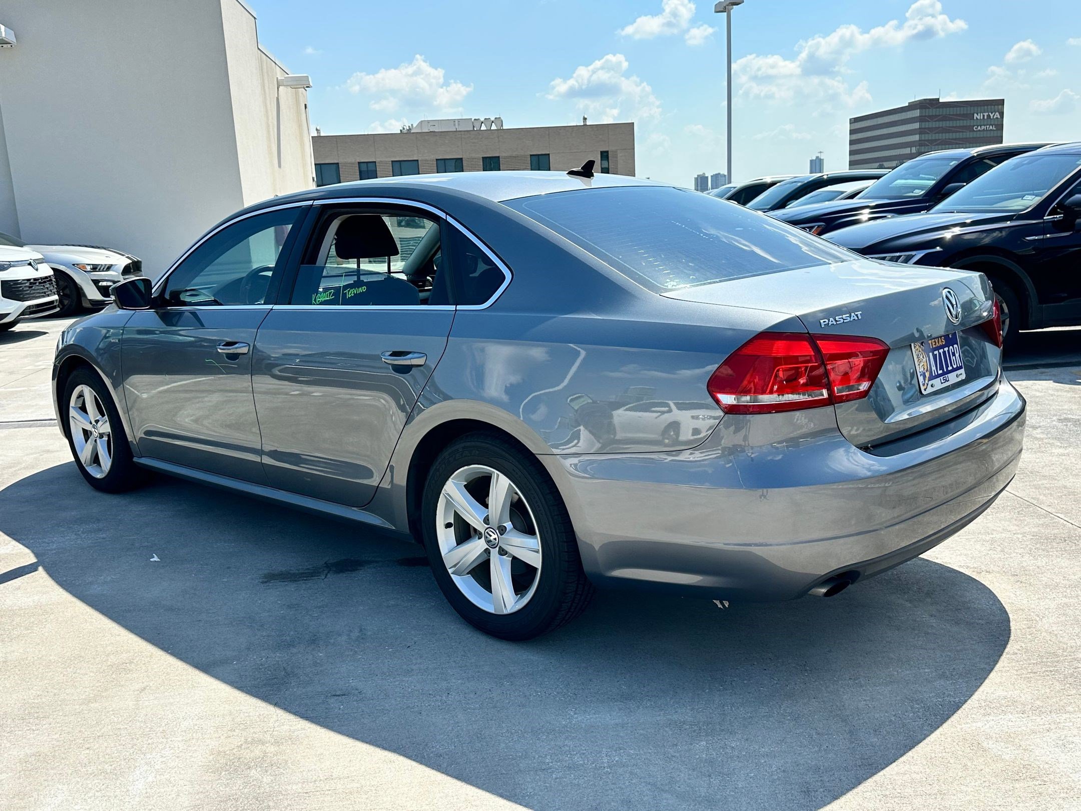 2015 Volkswagen Passat Limited photo 3