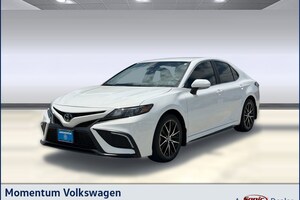 2023 Toyota Camry SE Sedan