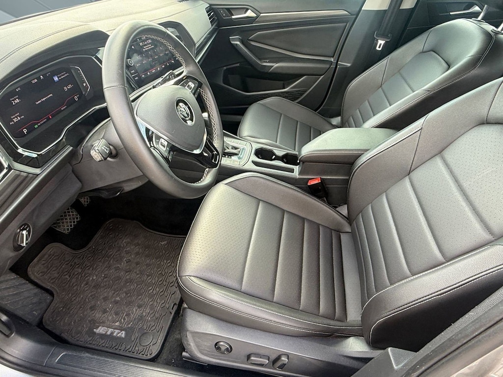 Used 2021 Volkswagen Jetta SEL Sedan