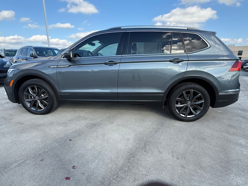 Used 2023 Volkswagen Tiguan SE SUV