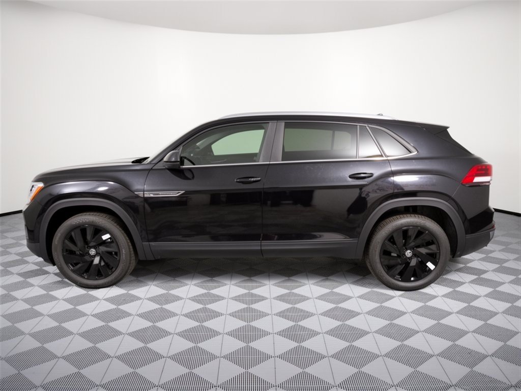 New 2026 Volkswagen Atlas Cross Sport SE w/Technology SUV