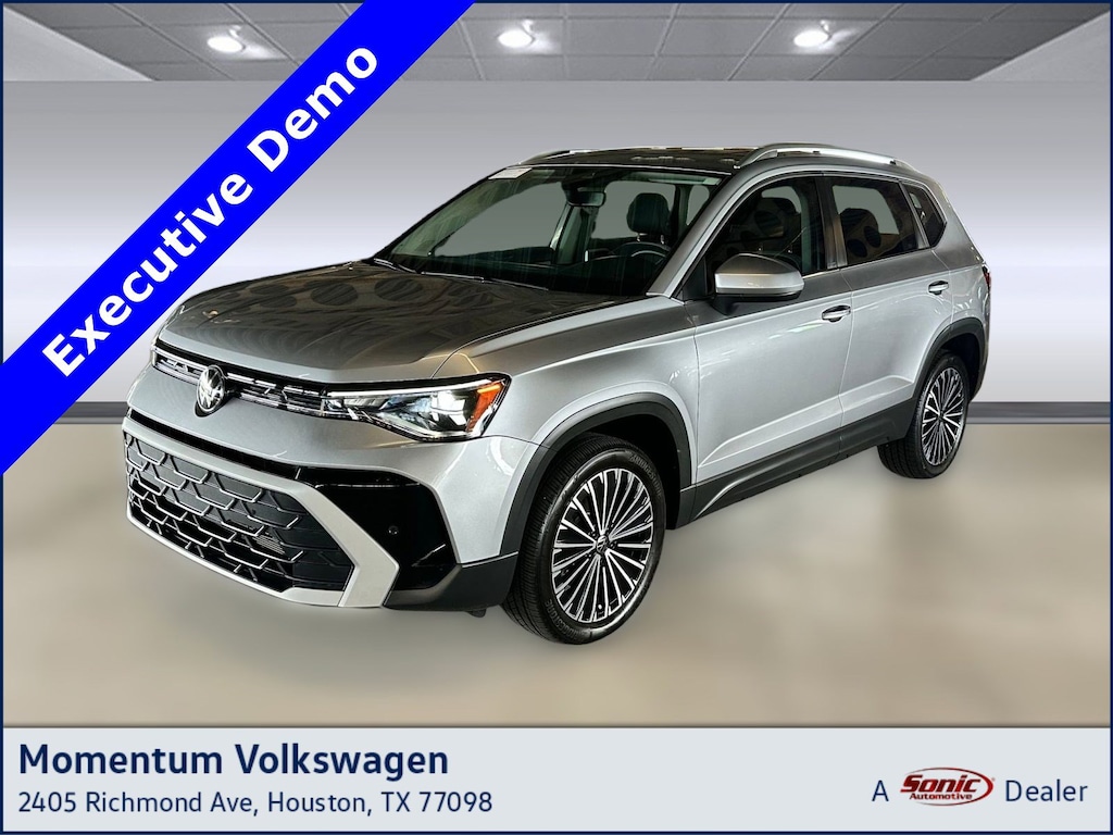 New 2025 Volkswagen Taos 1.5T SE SUV