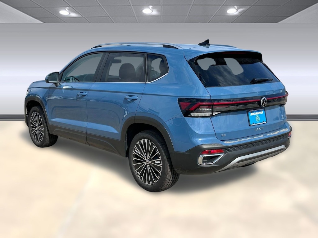 New 2025 Volkswagen Taos 1.5T SE SUV