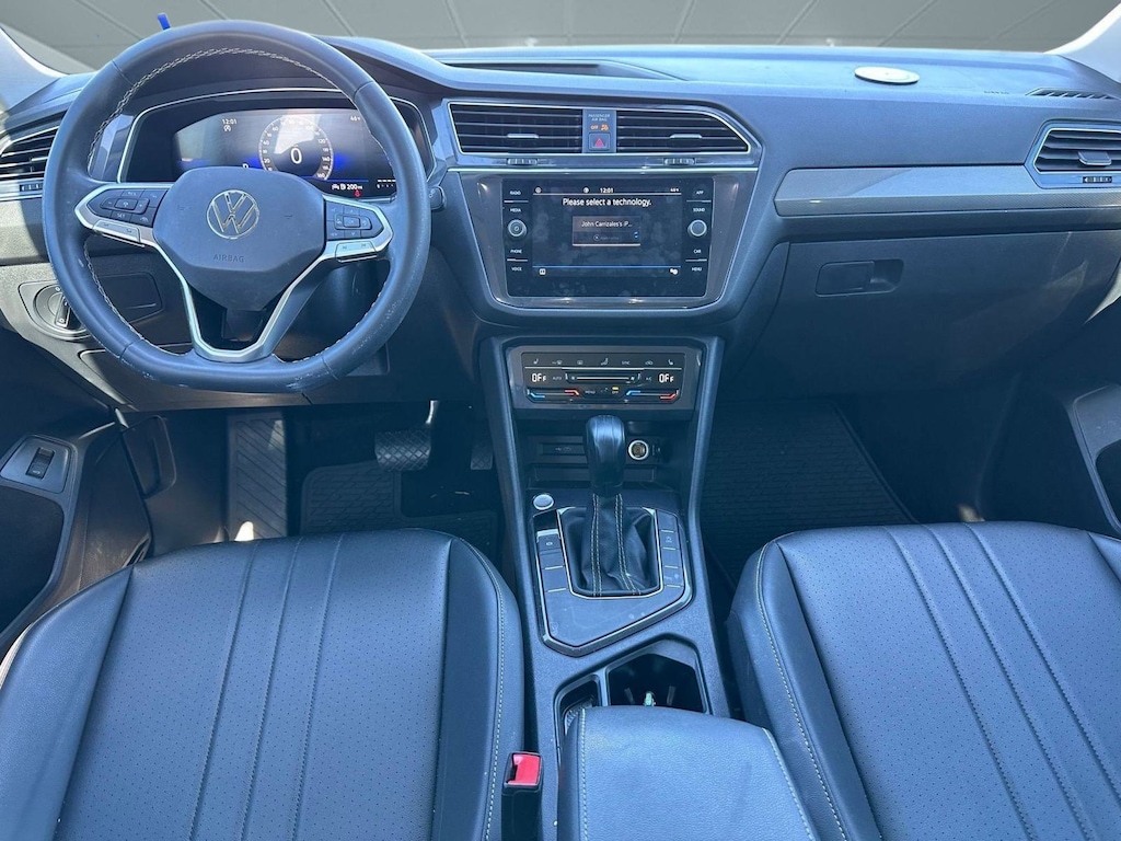 Used 2023 Volkswagen Tiguan SE SUV