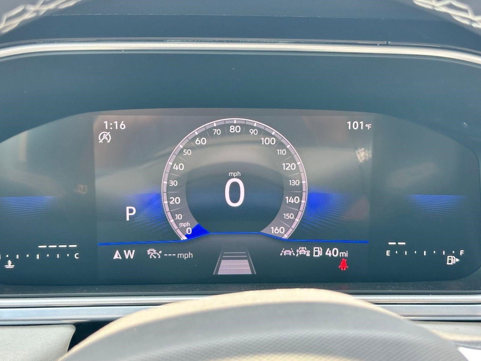 2025 Volkswagen Taos SE - Photo 18