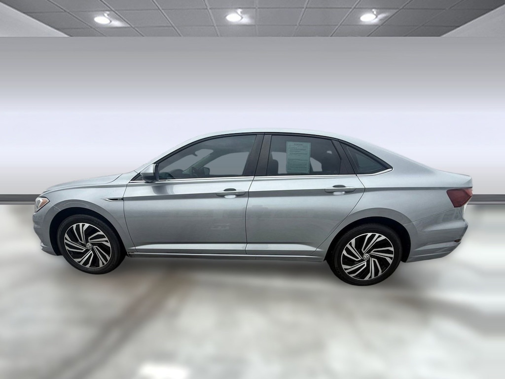 Used 2021 Volkswagen Jetta SEL Sedan