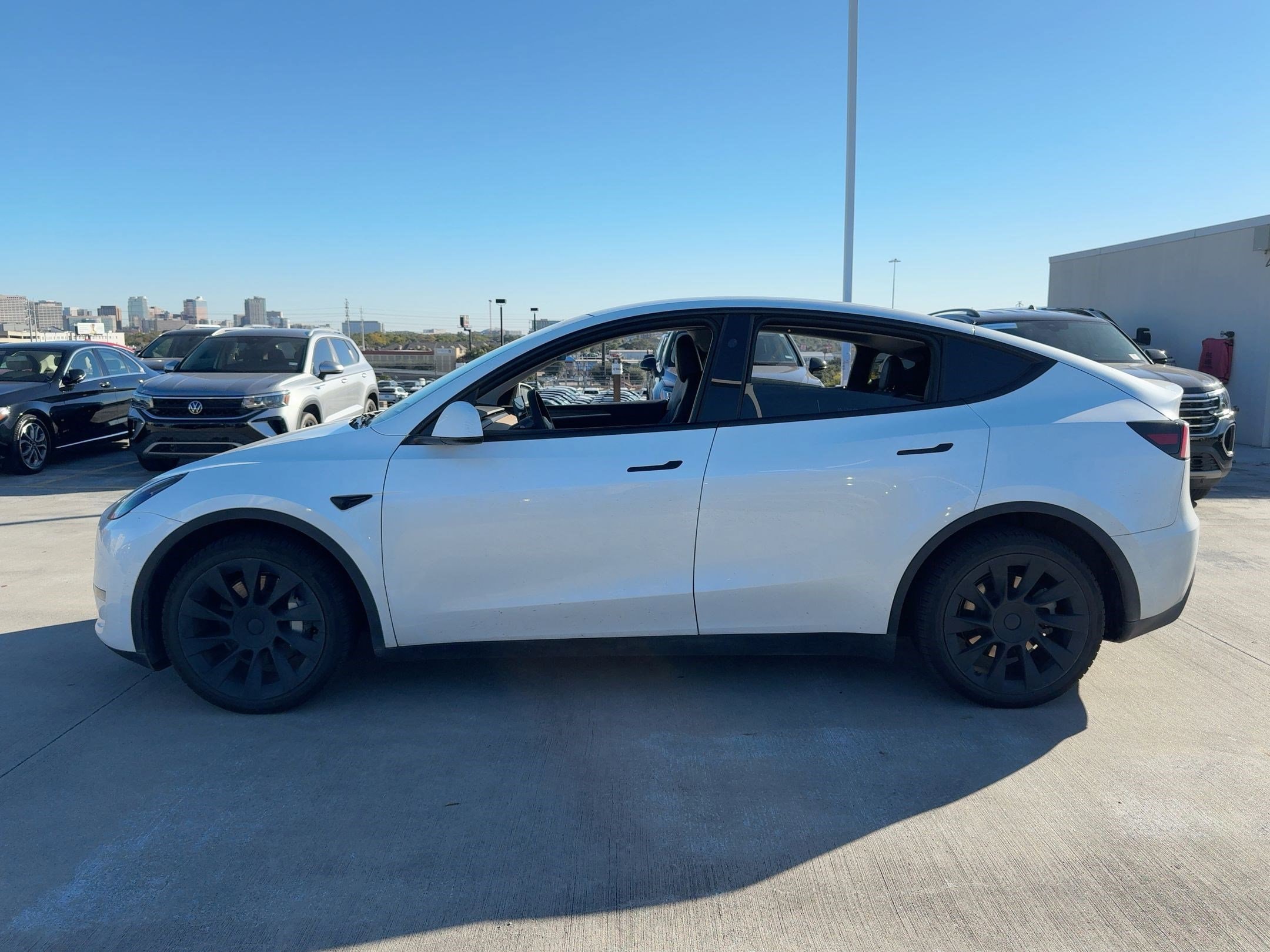 Used 2023 Tesla Model Y Long Range with VIN 7SAYGDEE4PA192836 for sale in Northfield, Minnesota