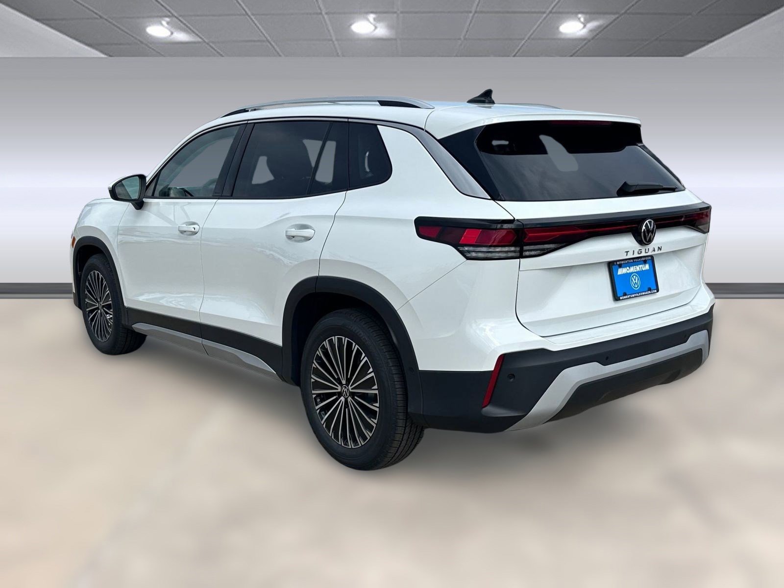 2026 Volkswagen Tiguan S photo 3