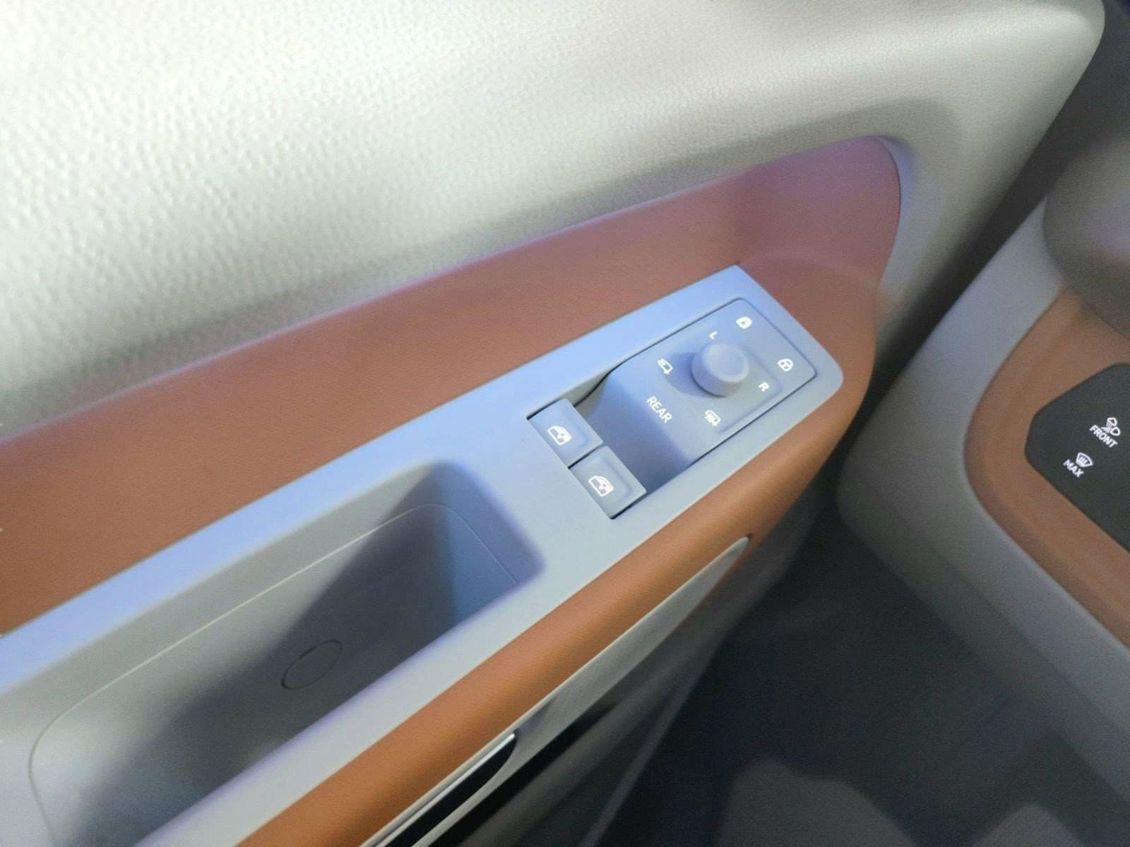 2025 Volkswagen ID. Buzz PRO S PLus - Photo 9