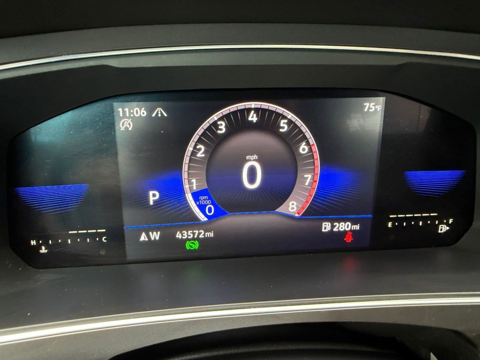 2022 Volkswagen Tiguan SE - Photo 19