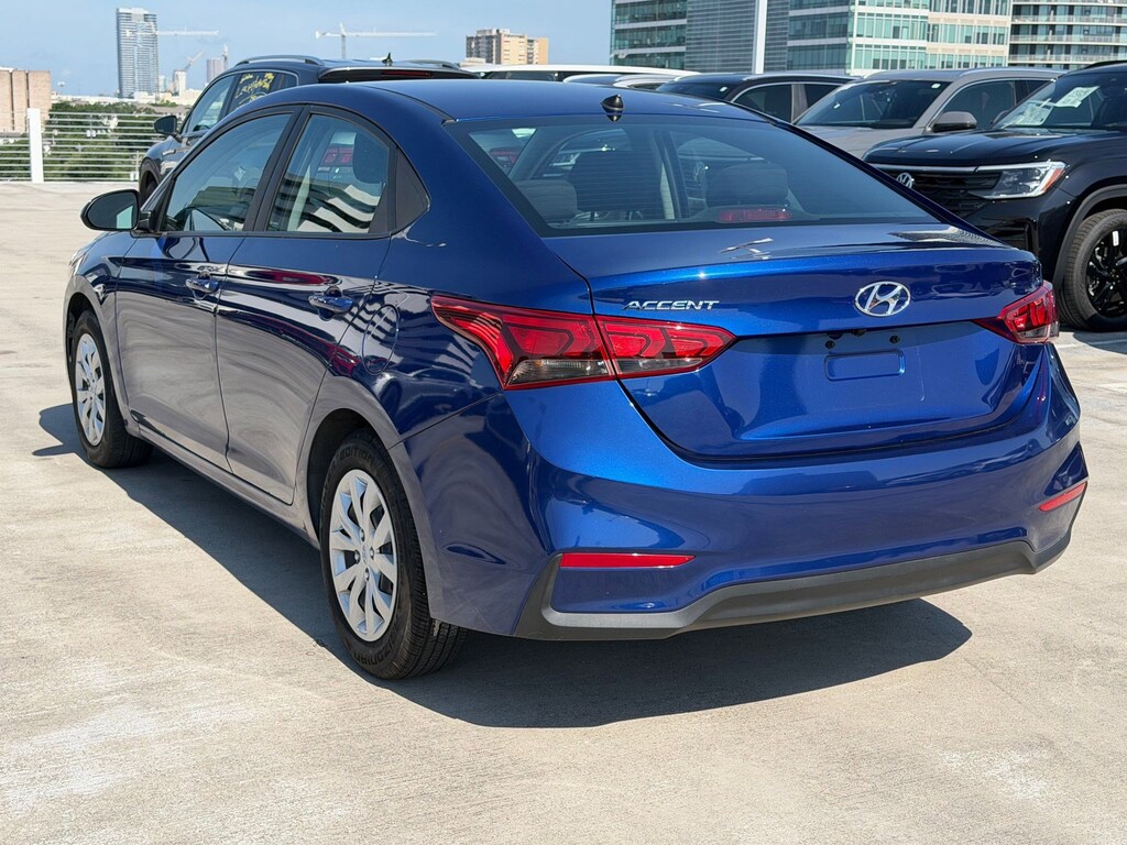 Used 2022 Hyundai Accent SE Sedan
