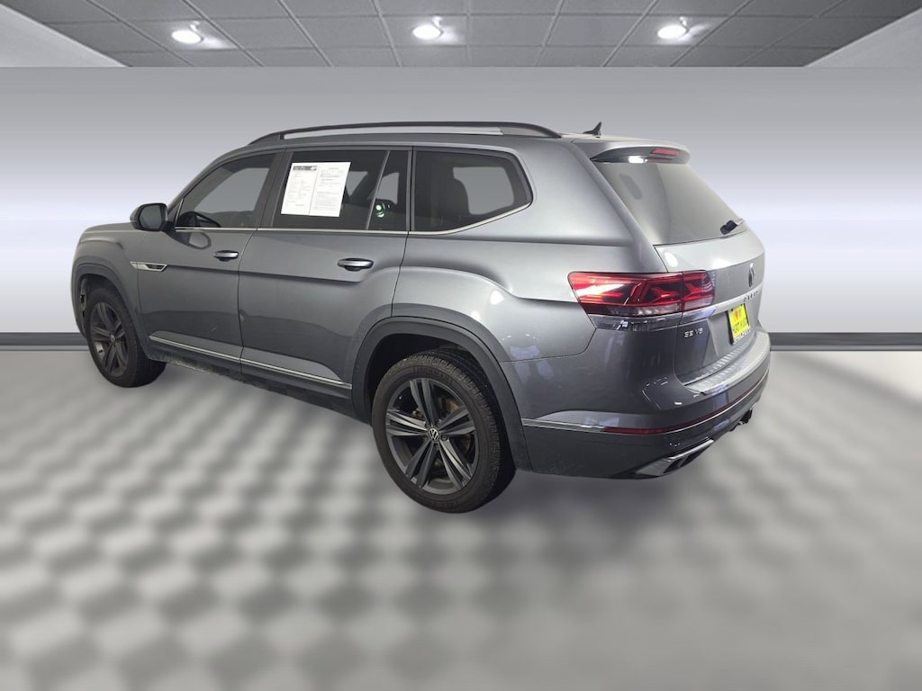 Used 2021 Volkswagen Atlas 3.6L V6 SE w/Technology R-Line SUV