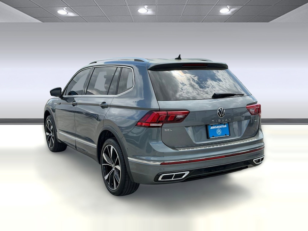 Certified 2022 Volkswagen Tiguan SEL R-Line SUV