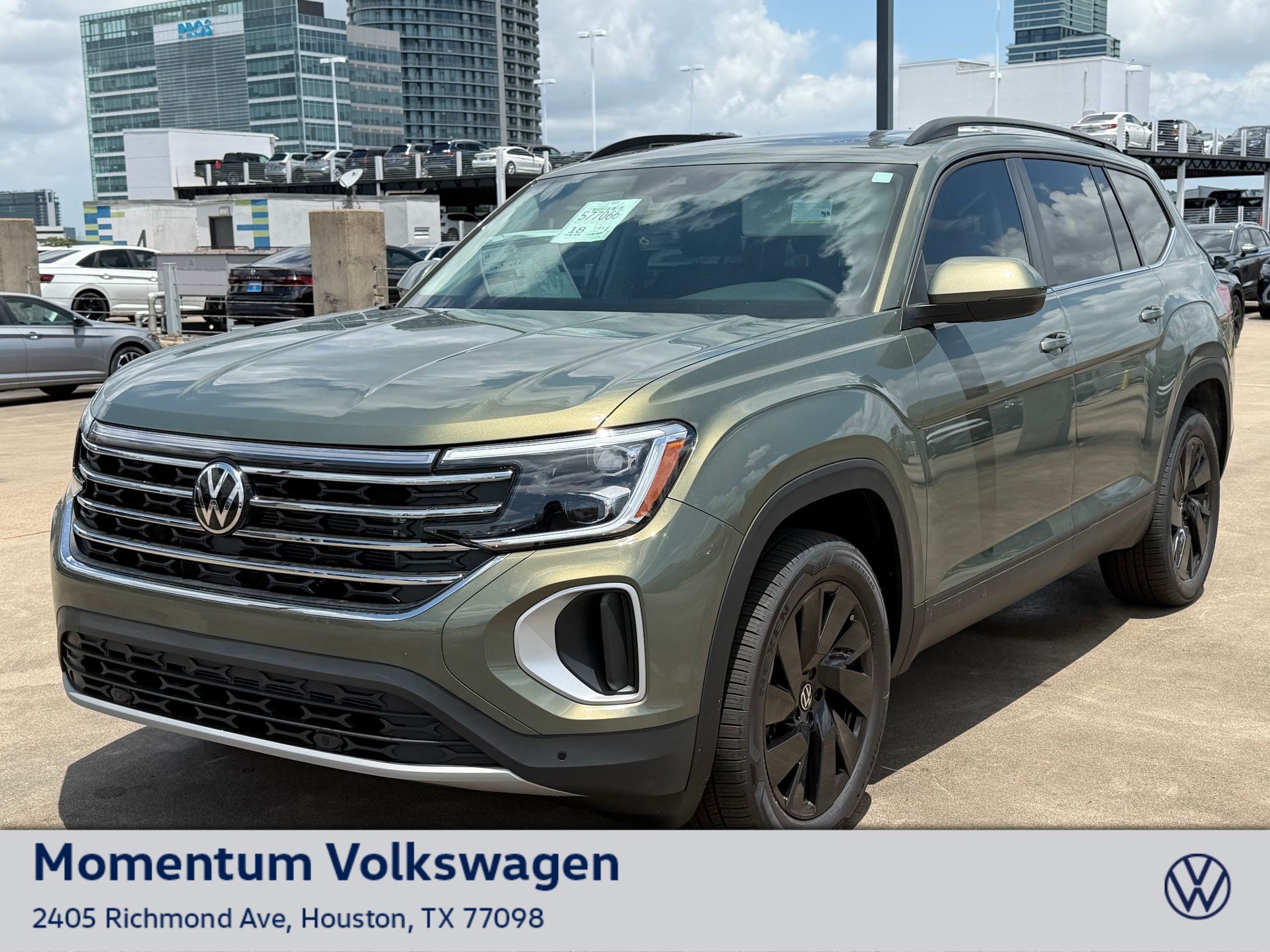 New 2026 Volkswagen Atlas SE w/Technology