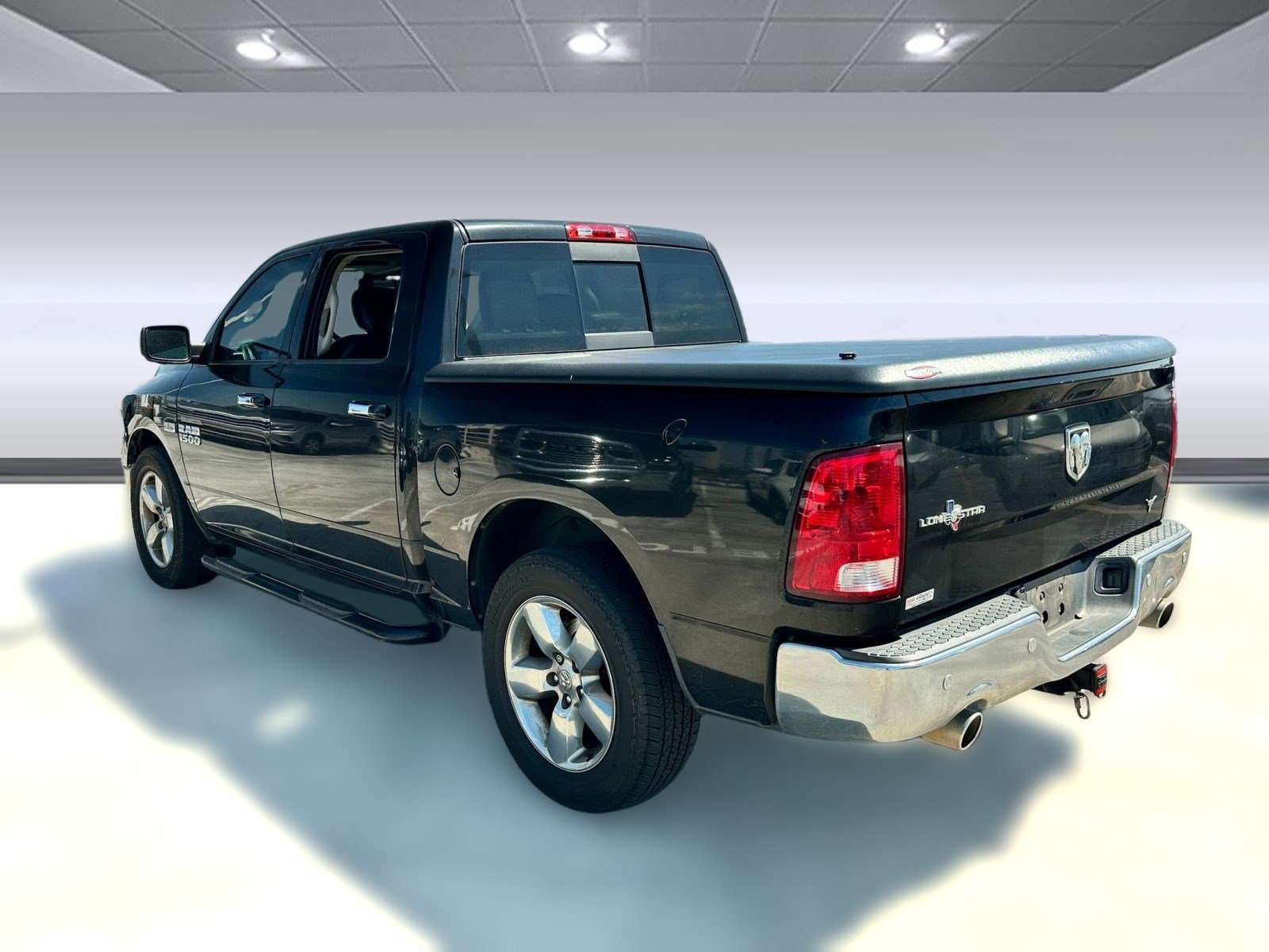 2016 Ram 1500 Lone Star photo 3