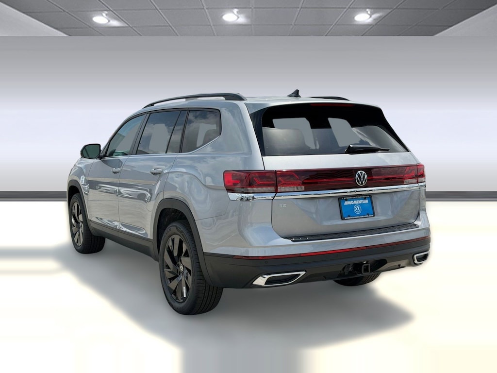 New 2026 Volkswagen Atlas SE w/Technology SUV