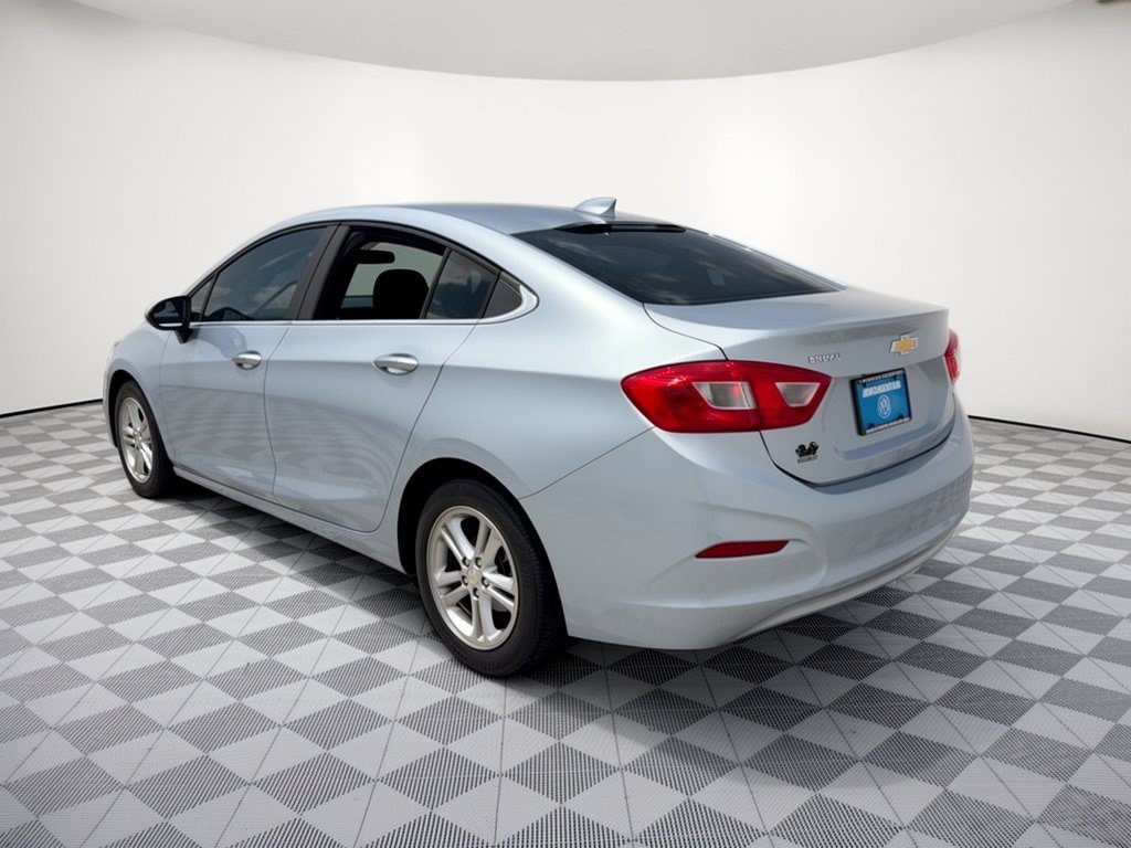 2017 Chevrolet Cruze LT Sedan