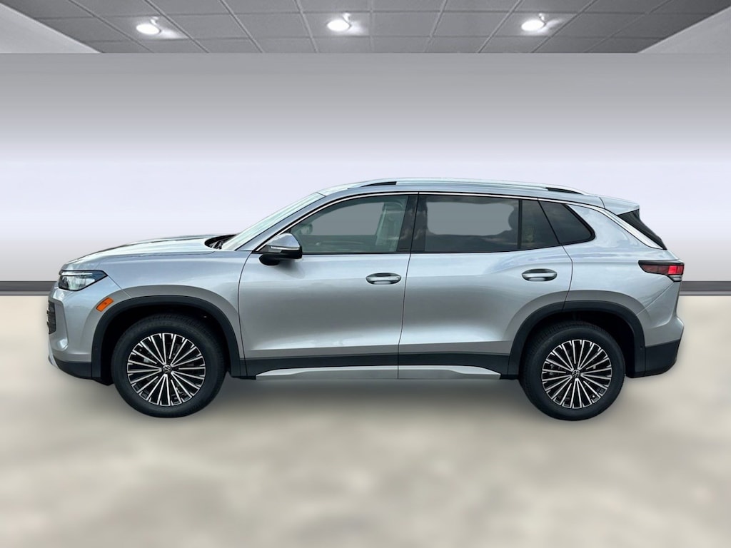 New 2025 Volkswagen Tiguan 2.0T S SUV