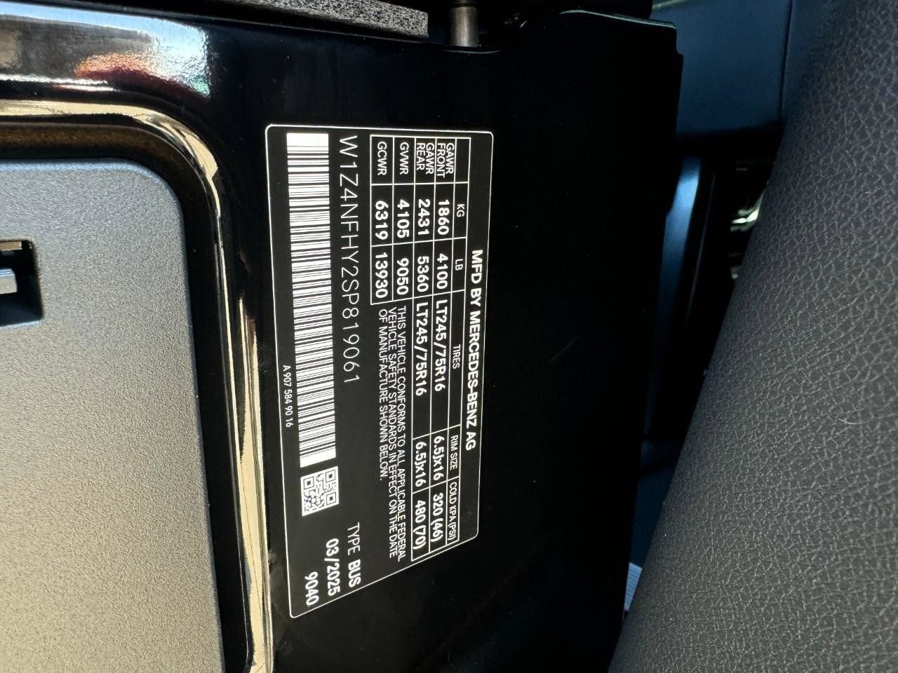 2025 Mercedes-Benz Sprinter Passenger Van Base - Photo 35