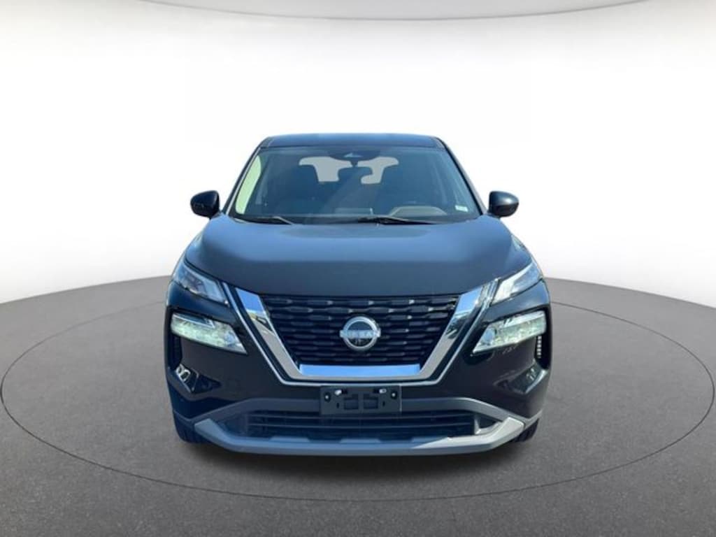 Used 2023 Nissan Rogue SV SUV