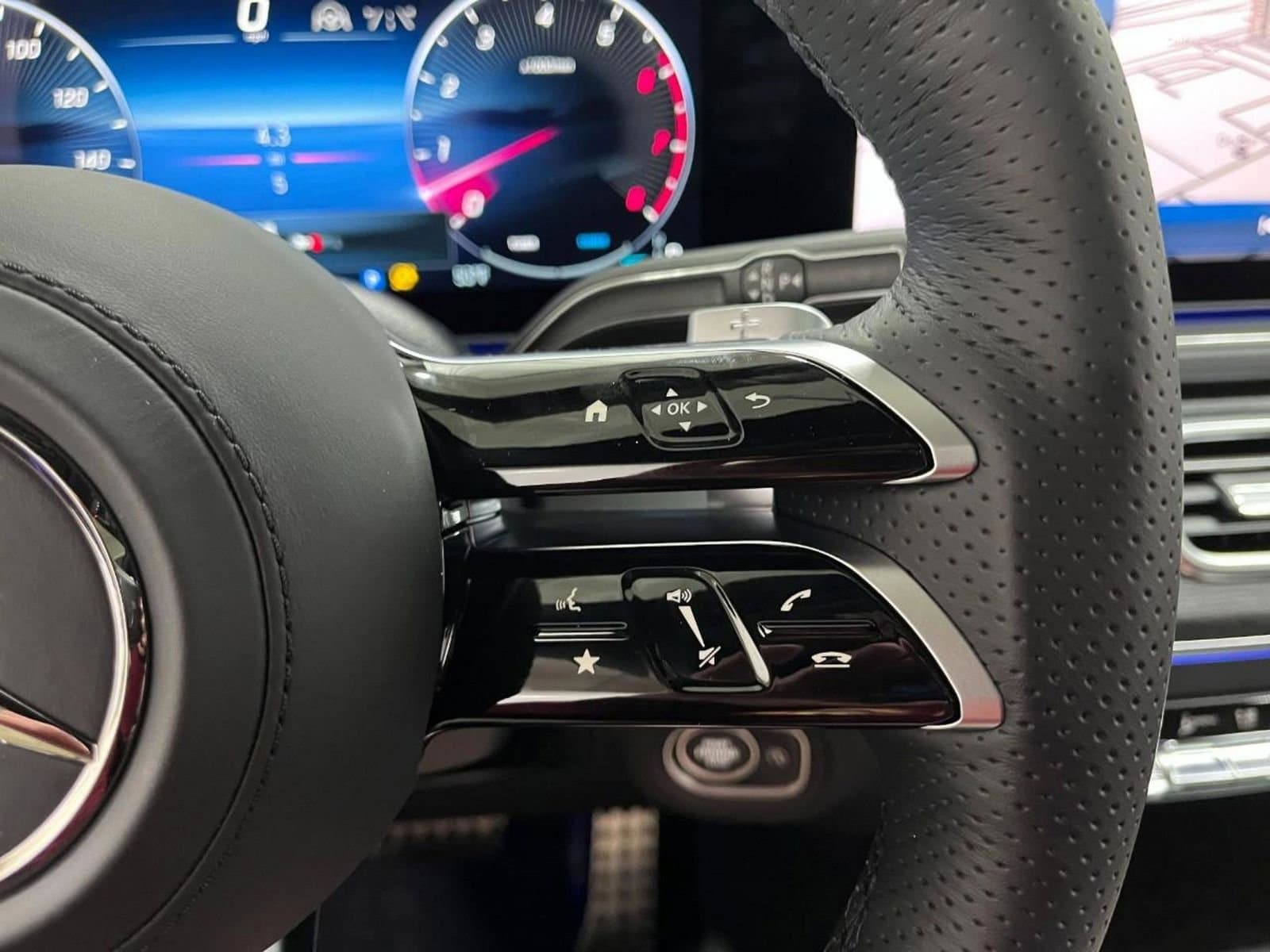 2025 Mercedes-Benz GLS Base - Photo 20