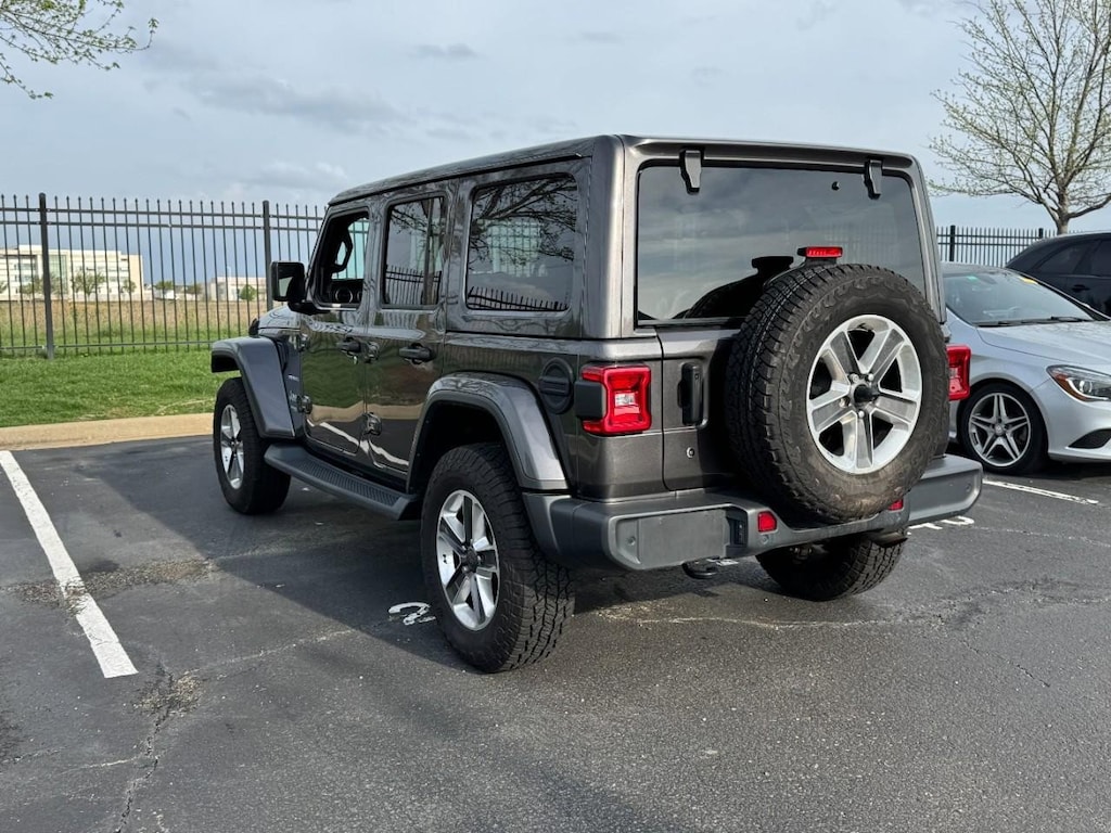 Used 2019 Jeep Wrangler Unlimited Sahara 4x4 SUV