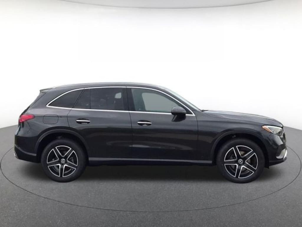 New 2026 Mercedes-Benz GLC 300 4MATIC SUV