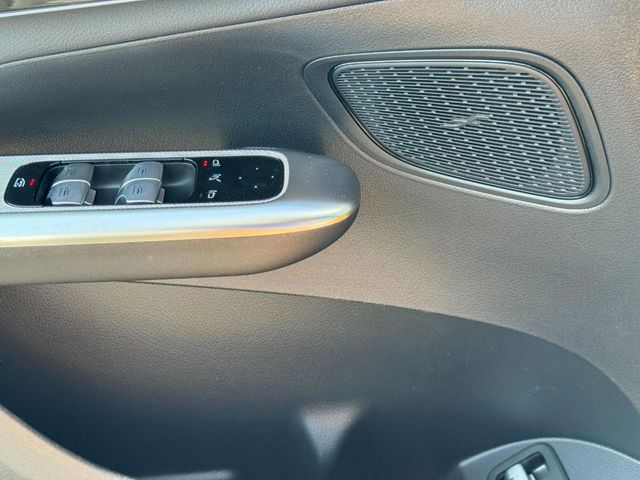 2025 Mercedes-Benz GLC Base - Photo 28