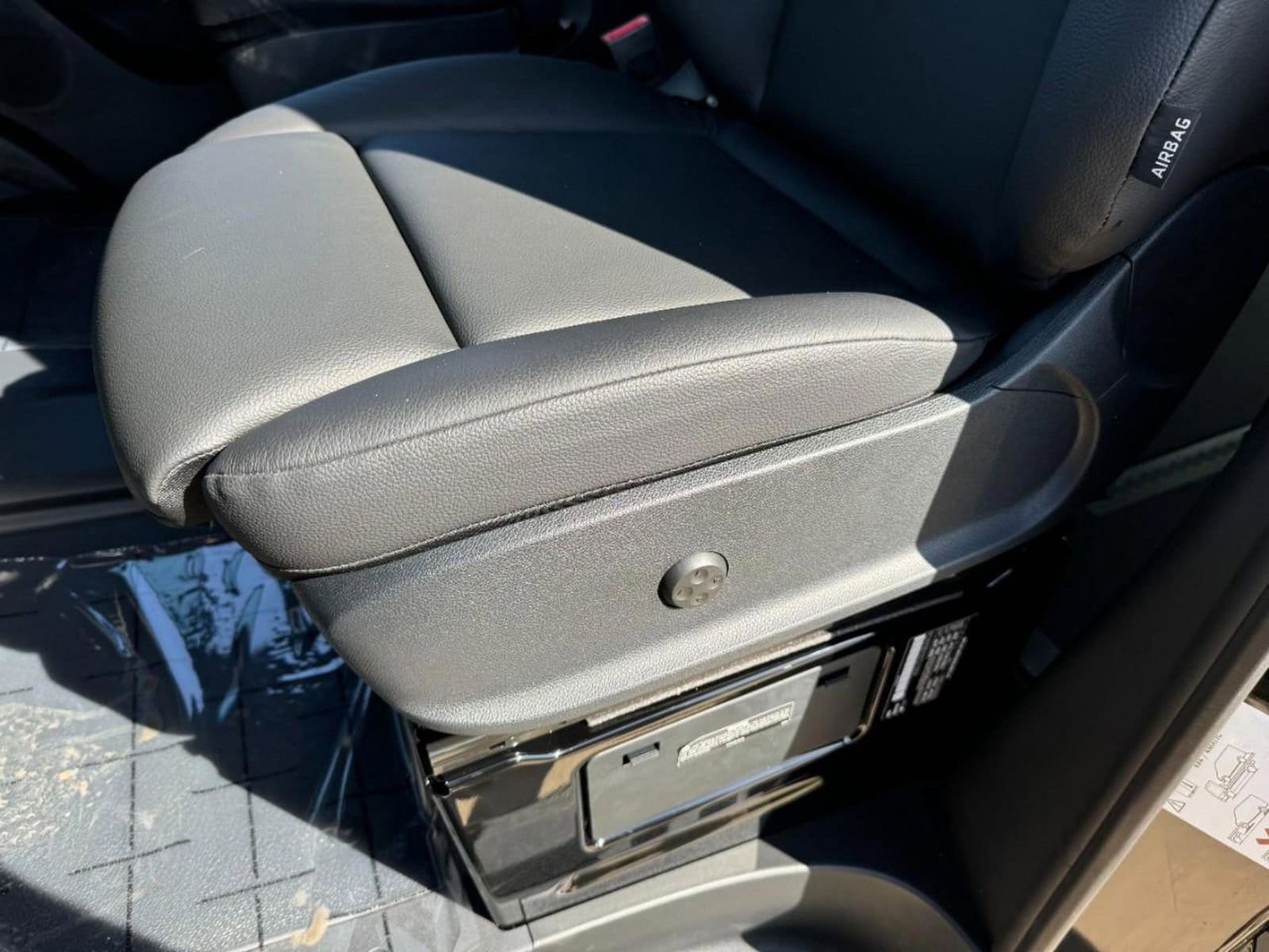 2025 Mercedes-Benz Sprinter Cargo Van Base - Photo 28