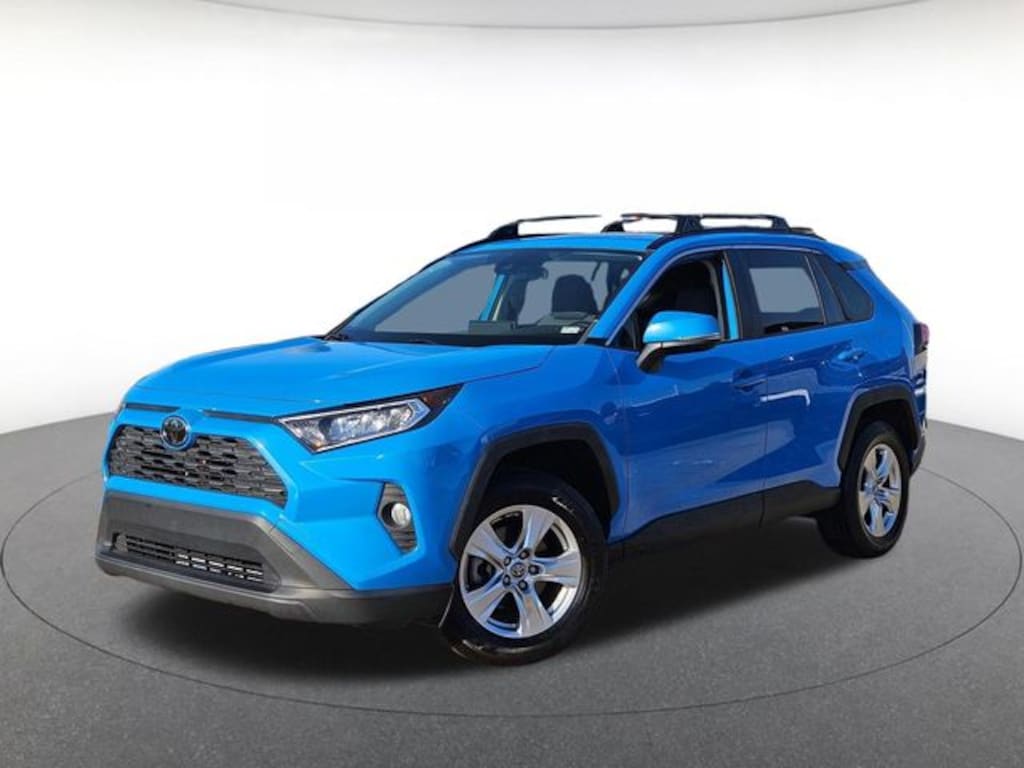 Used 2020 Toyota RAV4 XLE SUV