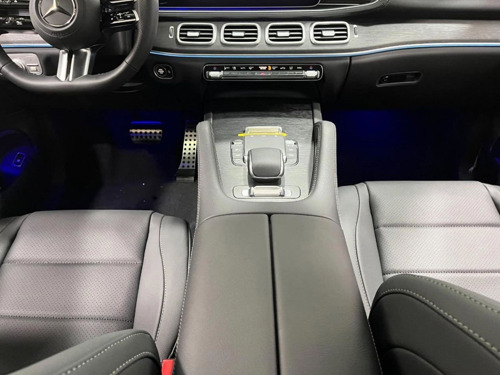 2025 Mercedes-Benz GLS Base - Photo 14