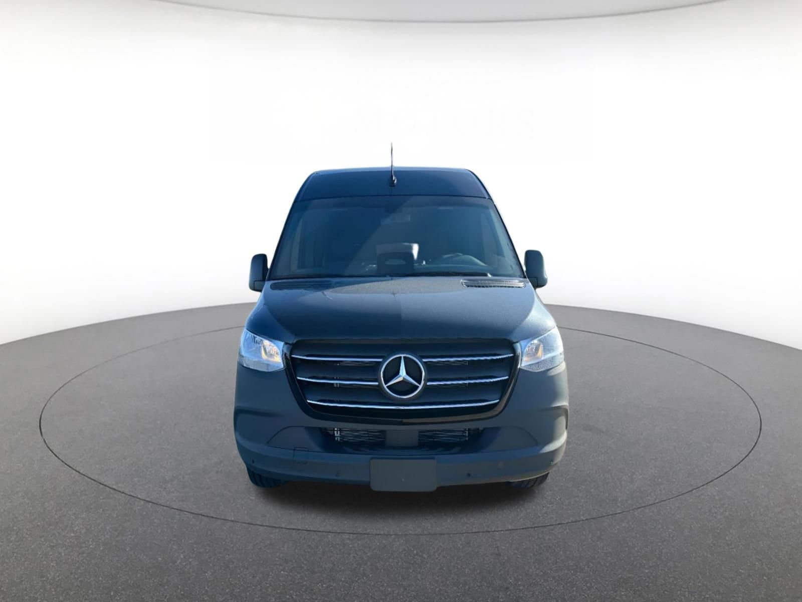 2025 Mercedes-Benz Sprinter Cargo Van Base - Photo 8